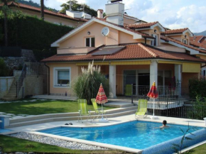 Apartments Bruk, Lovran